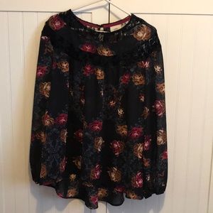 Lace floral top
